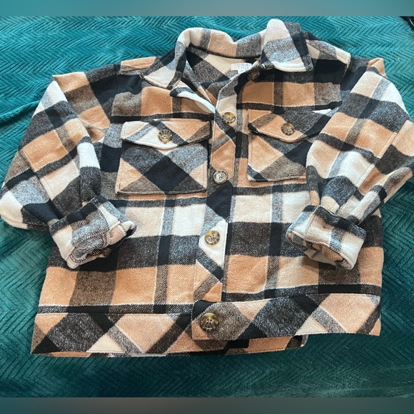 Time & True Plaid Shacket Pockets Black,Tan,&White Cottagecore Whimsy Urban - Picture 2 of 11